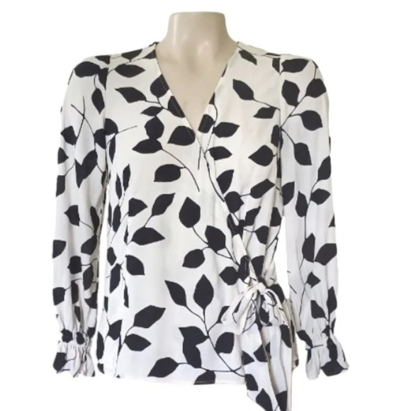 Talbots Leaf Print Wrap Top   Petite - Picture 1 of 8
